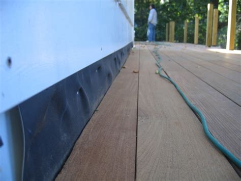 Dek drain  Easy-to-install under deck drainage system that provides a dry space and a finished look under your elevated deck